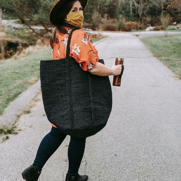 nicolesclosett